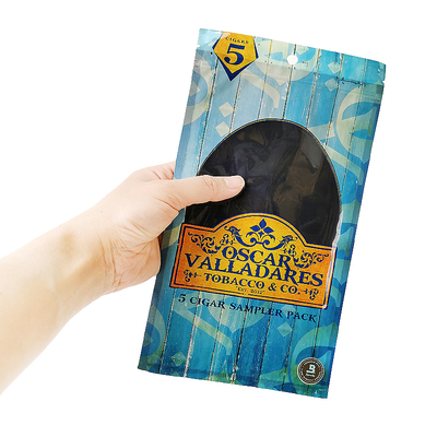 Sacos para charutos humidificados com impressão em rotogravura personalizados Sacos para charutos com zíper e umidade 5 charutos Embalagem simples com embalagem plástica com janela transparente