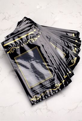 Comporta de 5 a 20 charutos dependendo do tamanho. Sacos de charuto personalizados projetados com TPU e PE de grau alimentício para armazenamento seguro e fresco.