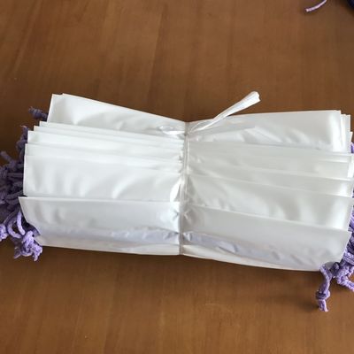 Sacos de cordão plásticos recicláveis, grande trouxa do cordão do malote do curso do cordão do saco do presente